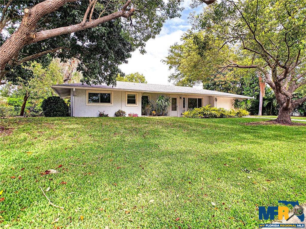 Video Tour - 2631 Bougainvillea Street, Sarasota, FL 34239